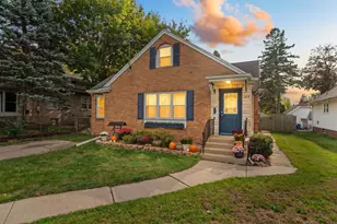 2319 15th Ave, Rockford, IL 61104 - Photo 1