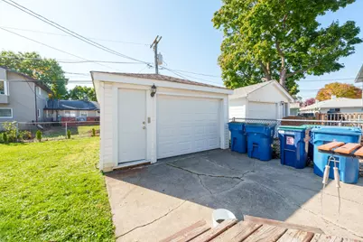 4563 W 88th Street, Hometown, IL 60456 - Photo 16