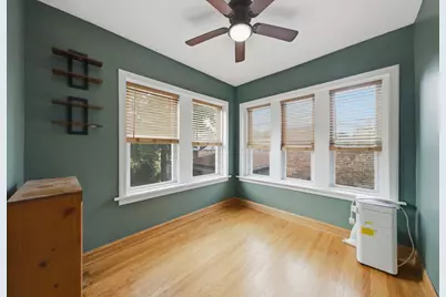 2640 W Logan Boulevard #102, Chicago, IL 60647 - Photo 12