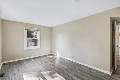1760 Bristol Walk #B, Hoffman Estates, IL 60169 - Photo 14
