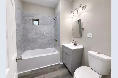 4637 W McLean Avenue, Chicago, IL 60639 - Photo 16