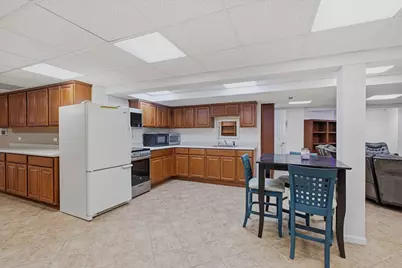 208 Rosewood Court, Westmont, IL 60559 - Photo 18