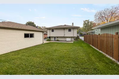 5860 Virginia Avenue, Clarendon Hills, IL 60514 - Photo 26
