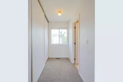 472 Esselen Court, Carol Stream, IL 60188 - Photo 22