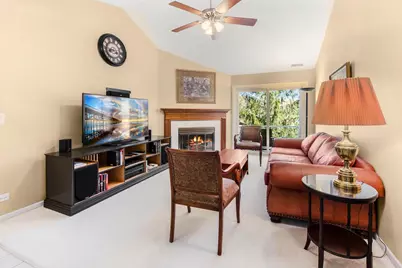 27W710 Windermere Road #3206, Winfield, IL 60190 - Photo 4
