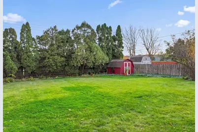 1205 E Ironwood Drive, Mount Prospect, IL 60056 - Photo 36