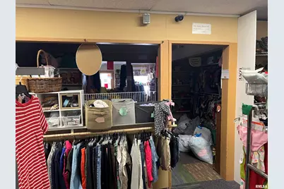 300 E Broadway Boulevard, Johnston City, IL 62951 - Photo 34