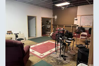 300 E Broadway Boulevard, Johnston City, IL 62951 - Photo 26