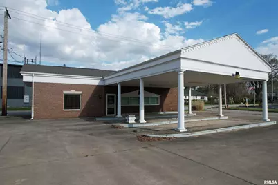 300 W Church Street, Salem, IL 62881 - Photo 14