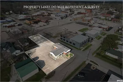 300 W Church Street, Salem, IL 62881 - Photo 4