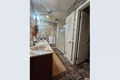 200 N Park Avenue, Herrin, IL 62948 - Photo 50