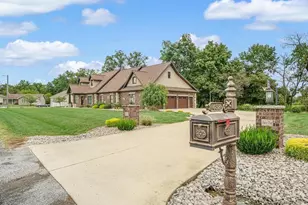 432 Indian Trail Dr, Pinckneyville, IL 62274 - Photo 2