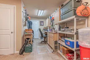 2022 W Main St, Salem, IL 62881 - Photo 32