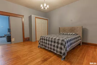 727 N Broadway Avenue, Salem, IL 62881 - Photo 12