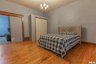 727 N Broadway Ave, Salem, IL 62881 - Photo 12