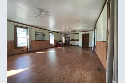 1214 E Sloan Street, Harrisburg, IL 62946 - Photo 10