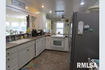 195 E Market Street, Elizabethtown, IL 62931 - Photo 28