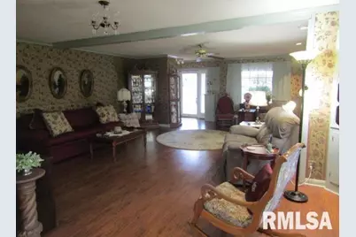 195 E Market Street, Elizabethtown, IL 62931 - Photo 42