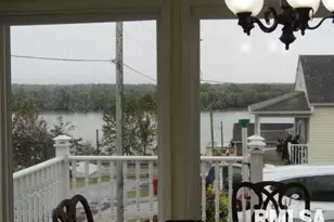 195 E Market St, Elizabethtown, IL 62931 - Photo 8