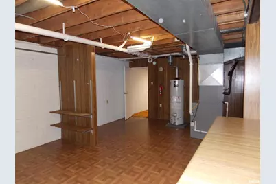 1723 Walnut Hill Road, Centralia, IL 62801 - Photo 28