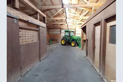 1723 Walnut Hill Road, Centralia, IL 62801 - Photo 38