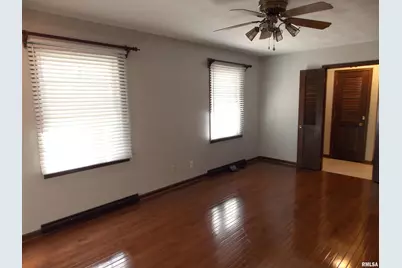 1723 Walnut Hill Road, Centralia, IL 62801 - Photo 12