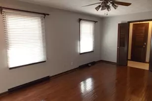 1723 Walnut Hill Rd, Centralia, IL 62801 - Photo 12