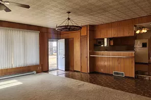 300 N 8th St, Earlville, IL 62932 - Photo 26