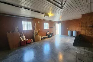 300 N 8th St, Earlville, IL 62932 - Photo 6