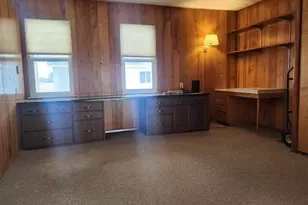 300 N 8th St, Earlville, IL 62932 - Photo 28