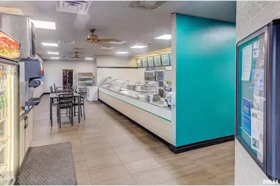 109 S Park Street, Sesser, IL 62884 - Photo 6