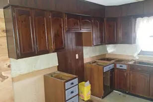 3936 W Sycamore St, Carterville, IL 62918 - Photo 6