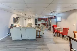 424 N College St, Centralia, IL 62801 - Photo 18