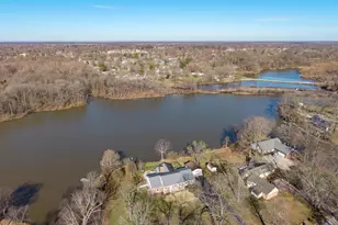 333 N Lakeview Dr, Salem, IL 62881 - Photo 56