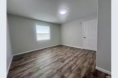 421 N 18th Street, Herrin, IL 62948 - Photo 10