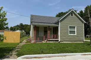 421 N 18th St, Herrin, IL 62948 - Photo 22