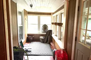 315 W Furlong St, Carrier Mills, IL 62917 - Photo 22