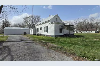 205 Shaw Street, Harrisburg, IL 62946 - Photo 2