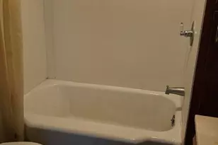 205 Shaw St, Harrisburg, IL 62946 - Photo 12