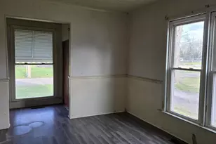 205 Shaw St, Harrisburg, IL 62946 - Photo 14