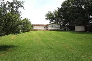 1253 County Rd 800 E, Carmi, IL 62821 - Photo 44