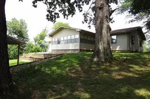 1253 County Rd 800 E, Carmi, IL 62821 - Photo 48