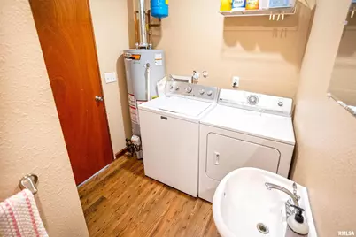 4636 Kinoka Road, Alma, IL 62807 - Photo 38