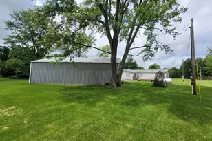 3614 S Hotze Rd, Salem, IL 62881 - Photo 38