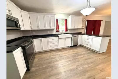 3005 W Woodlawn Place, Marion, IL 62959 - Photo 10