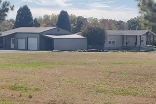 1640 Pleasant Ridge Rd, Vienna, IL 62995 - Photo 4