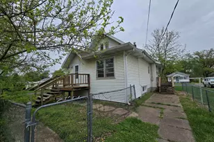 1201 E Noleman St, Centralia, IL 62801 - Photo 4
