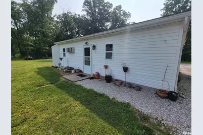 7324 State Route 161, Iuka, IL 62849 - Photo 2