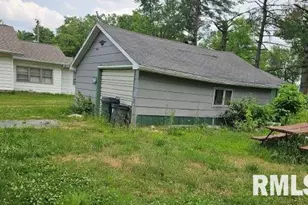 211 E Lincoln St, Galatia, IL 62935 - Photo 4