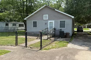 1606 & 1608 W Faust St, Marion, IL 62959 - Photo 8